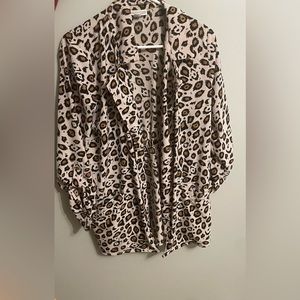 Dana Buchman Medium Cheetah Print Jacket 🐆